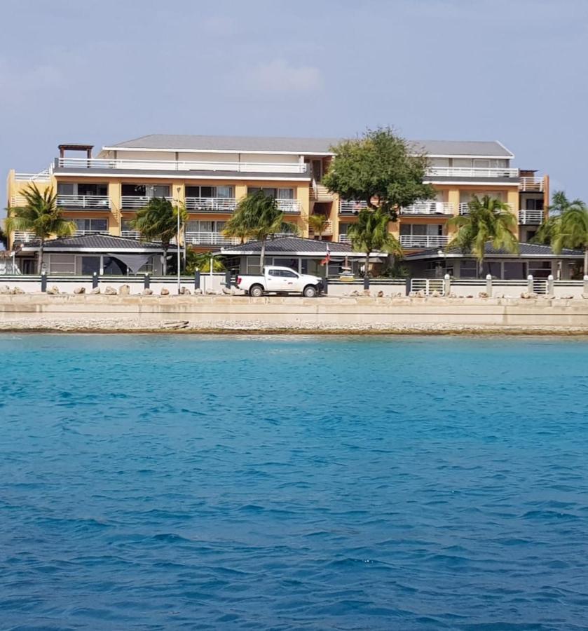 Bonaire Seaside Apartments Кралендейк Экстерьер фото